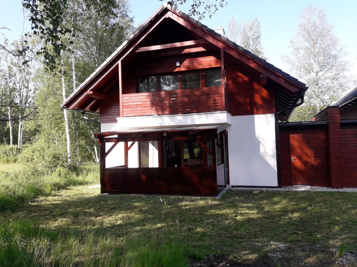 Resort Nova Pec Bagian luar foto