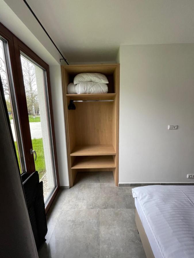 Resort Nova Pec Bagian luar foto
